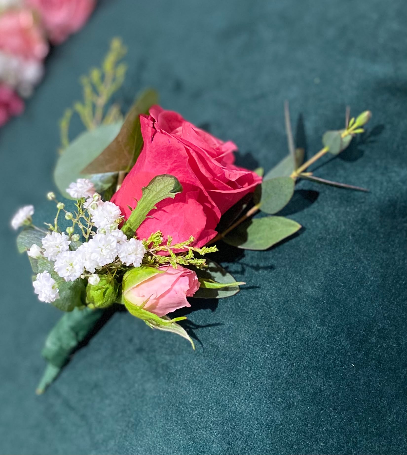 Pocket Square Floral / Lapel Bar - Buttonholes by Lotus Florist